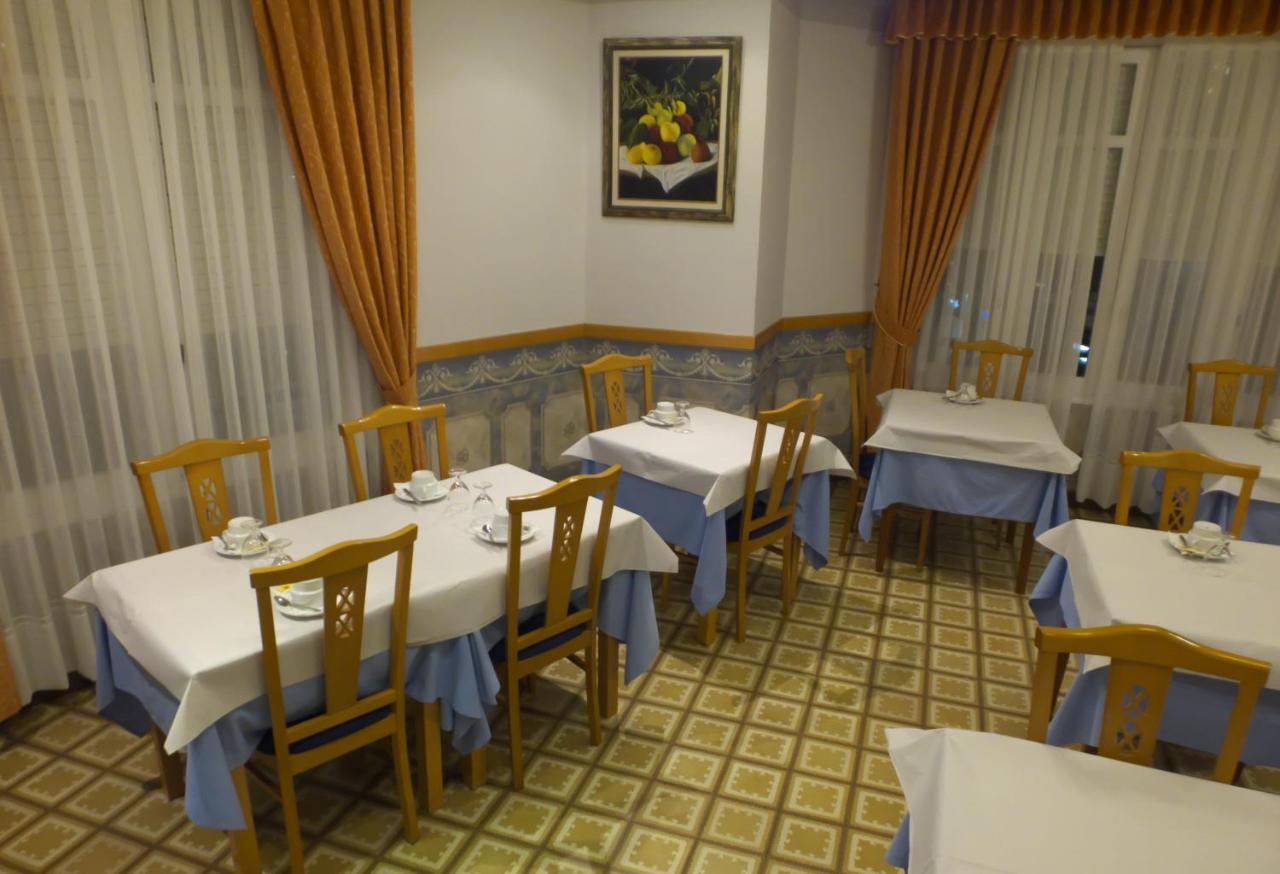 Hostal Orejas León Eksteriør billede