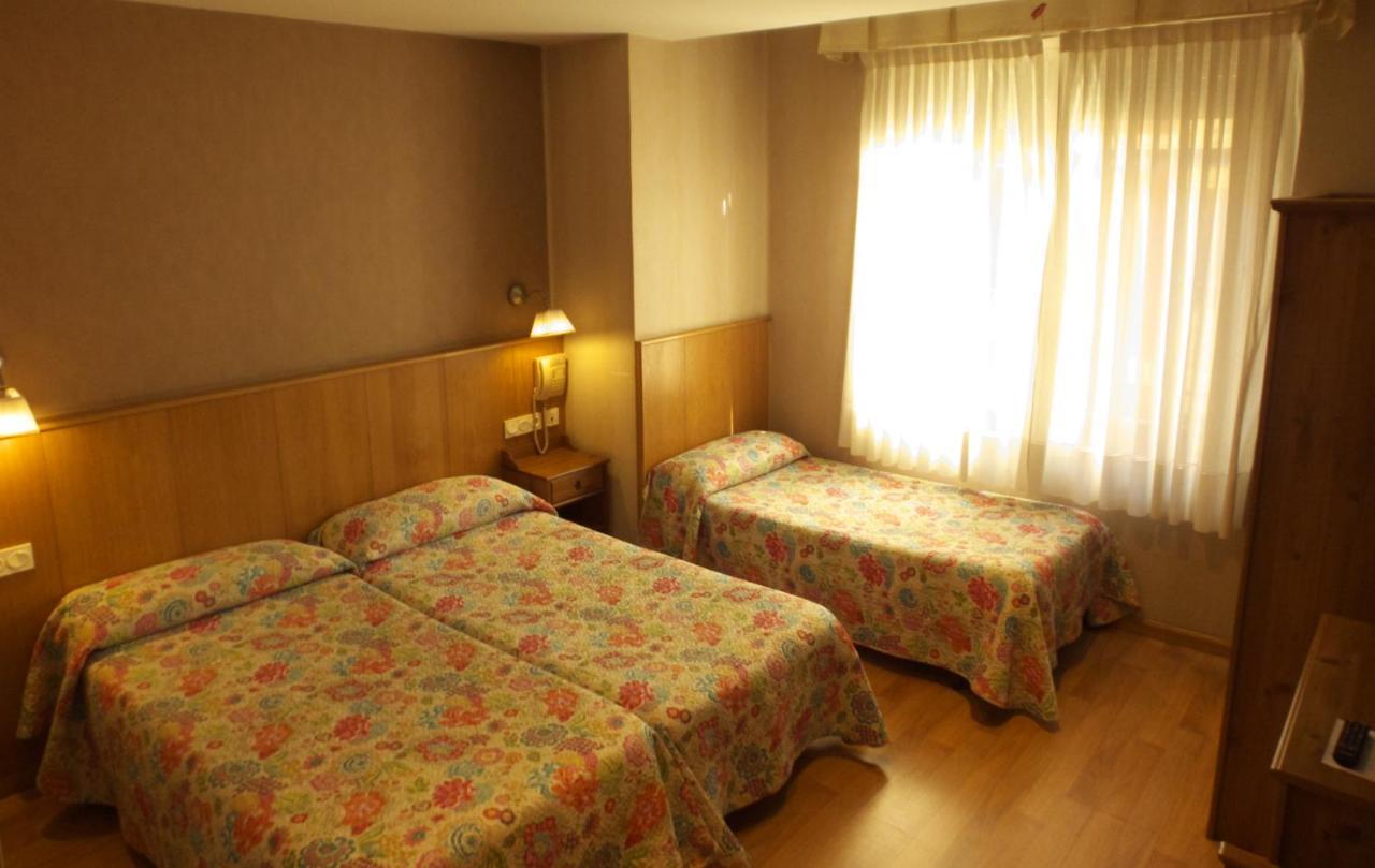 Hostal Orejas León Eksteriør billede