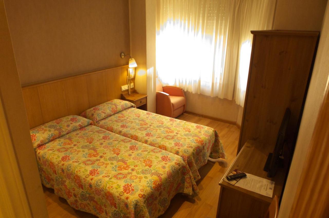 Hostal Orejas León Eksteriør billede