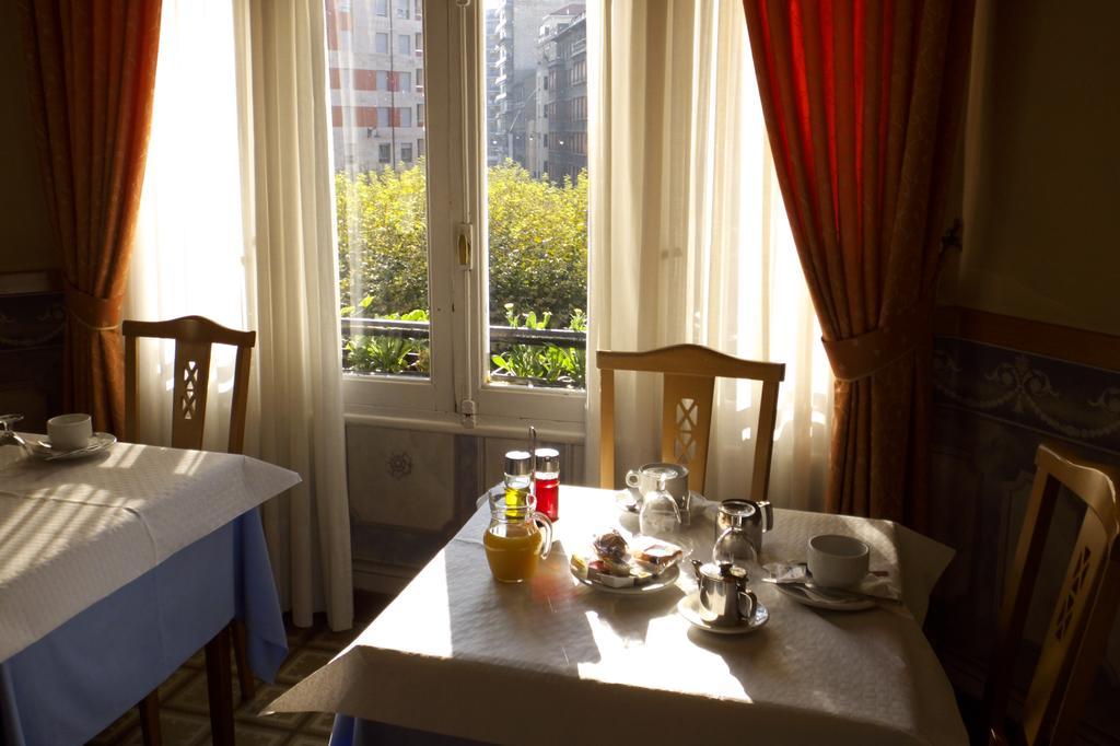Hostal Orejas León Eksteriør billede
