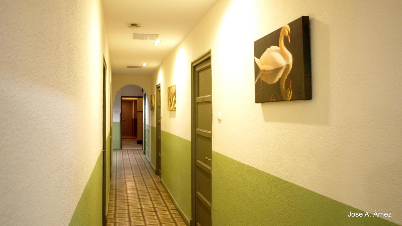 Hostal Orejas León Eksteriør billede