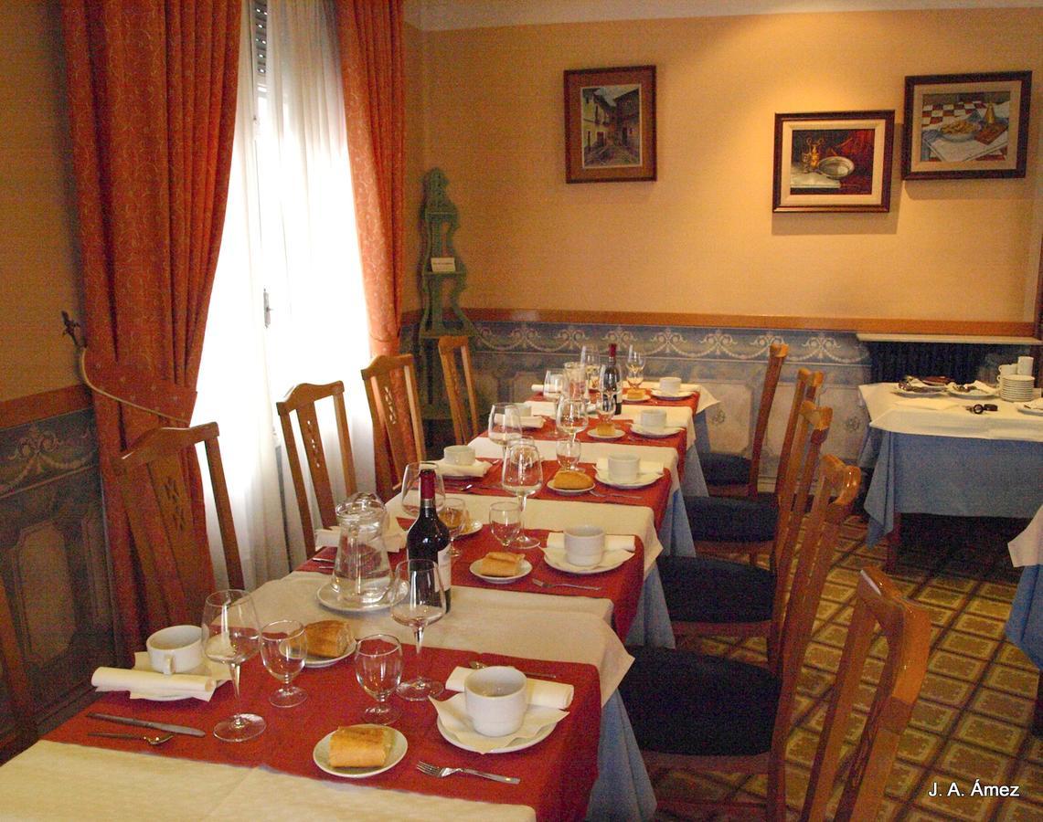 Hostal Orejas León Eksteriør billede